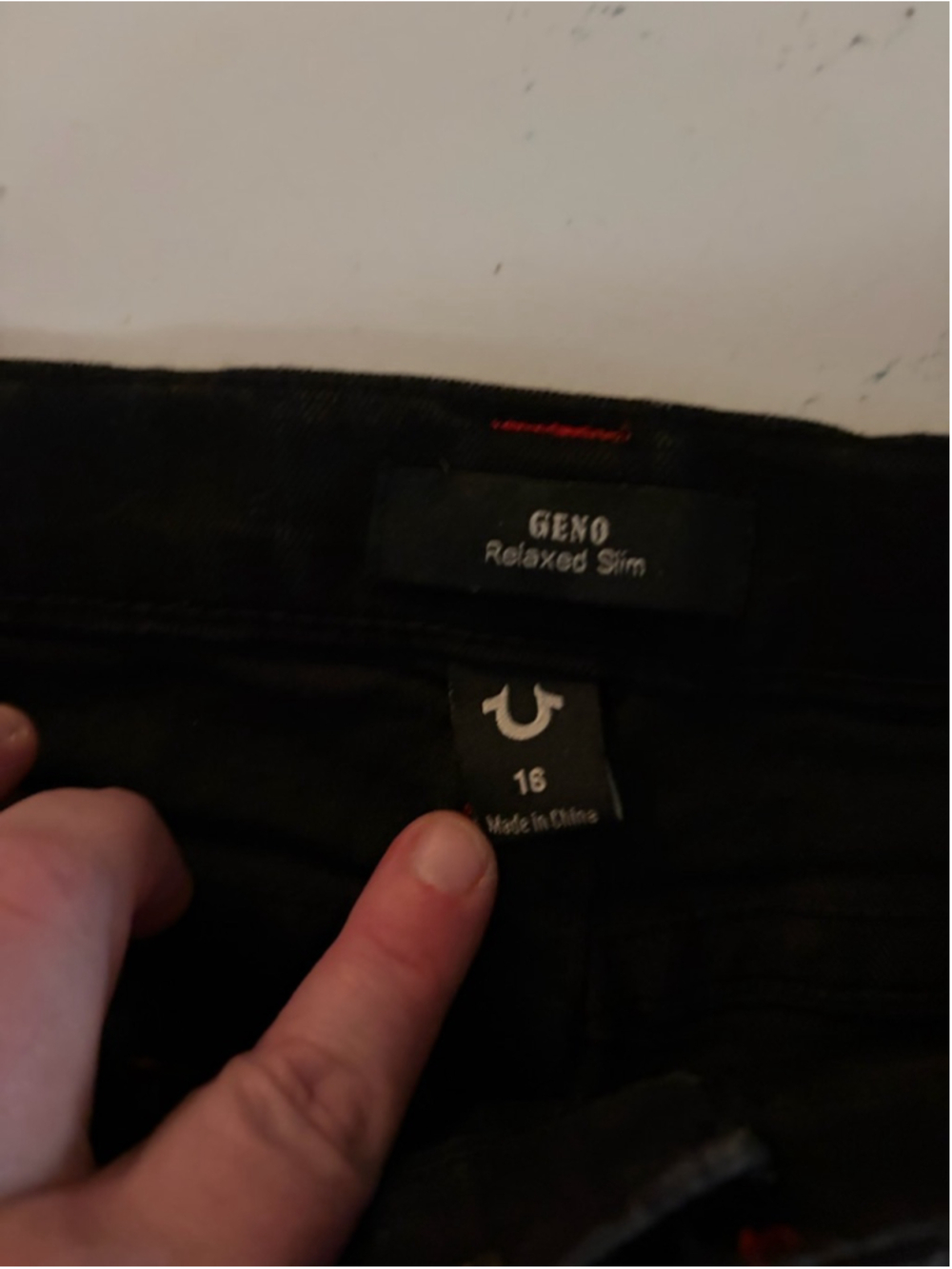 Boys True Religion Black Slim Fit Jeans Size 16 with Red Stitching
193 - Picture 5 of 8